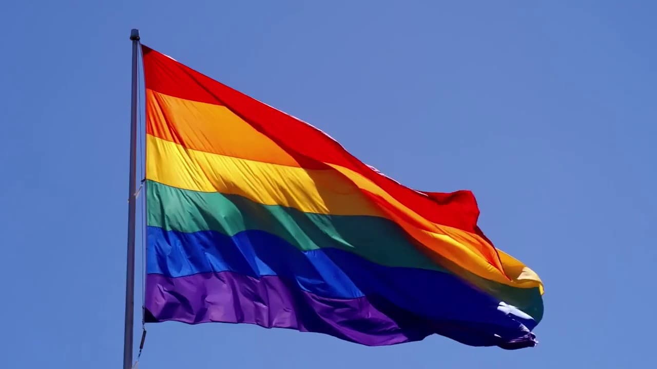 Pflag Canada: Destination Pride