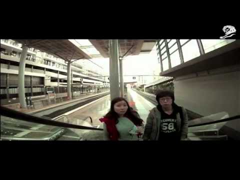 Levi's: Rear View Girls