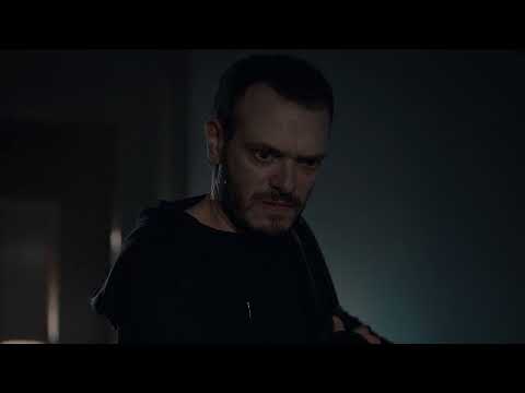 Alzas y Bahas Magazine: The Great Robbery